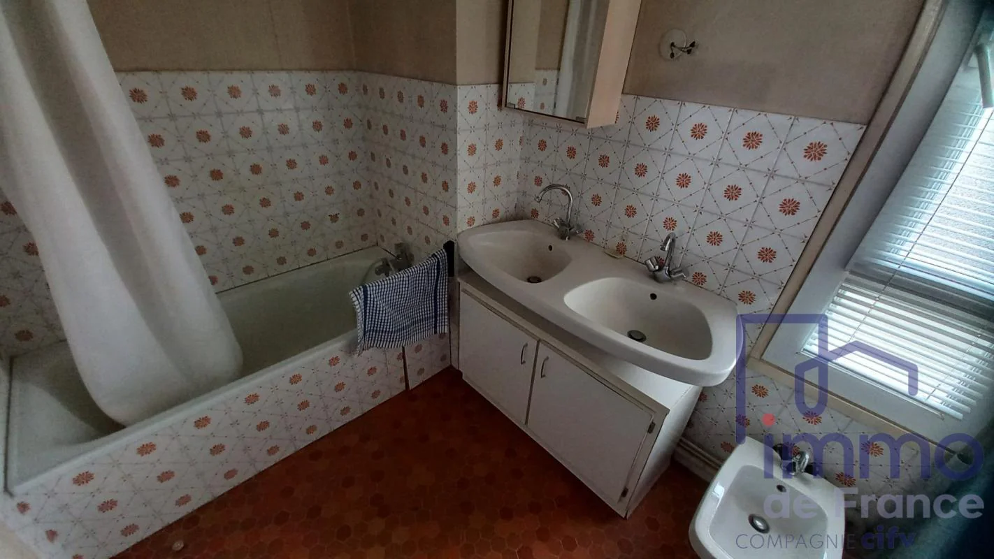 Appartement 5 pièces à vendre à Saint-Étienne (42000) - photo 5