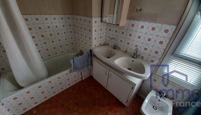 Appartement 5 pièces à vendre à Saint-Étienne (42000) - photo 5