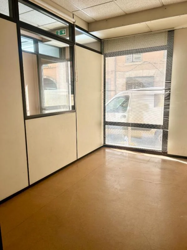Bureau à vendre à Toulon (83000) - photo 4