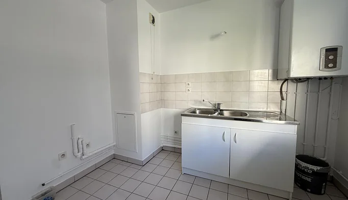 Appartement 2 pièces à louer à Reims (51100) - photo 7