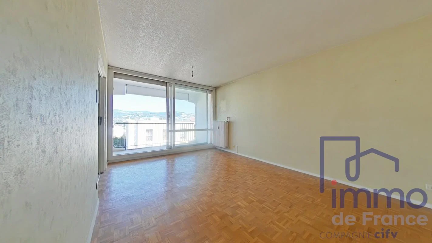 Appartement 5 pièces à vendre à Saint-Étienne (42000) - photo 2