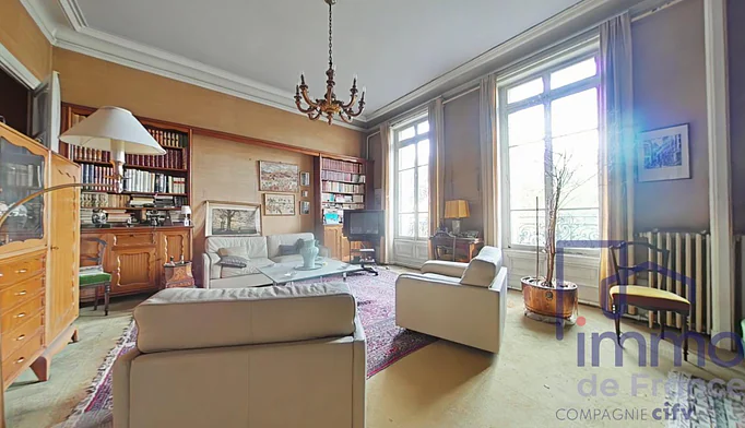Appartement 6 pièces à vendre à Saint-Étienne (42000) - photo 1