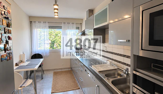 Appartement 4 pièces à vendre à Saint-Julien-en-Genevois (74160) - photo 2