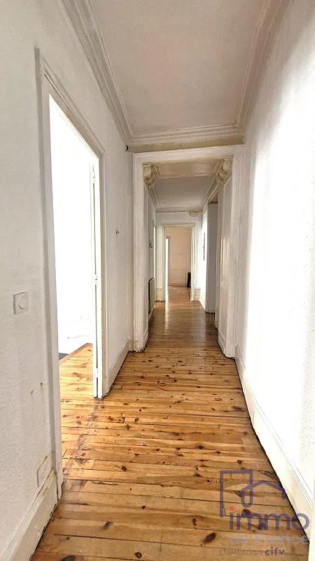 Appartement 5 pièces à vendre à Saint-Étienne (42000) - photo 8