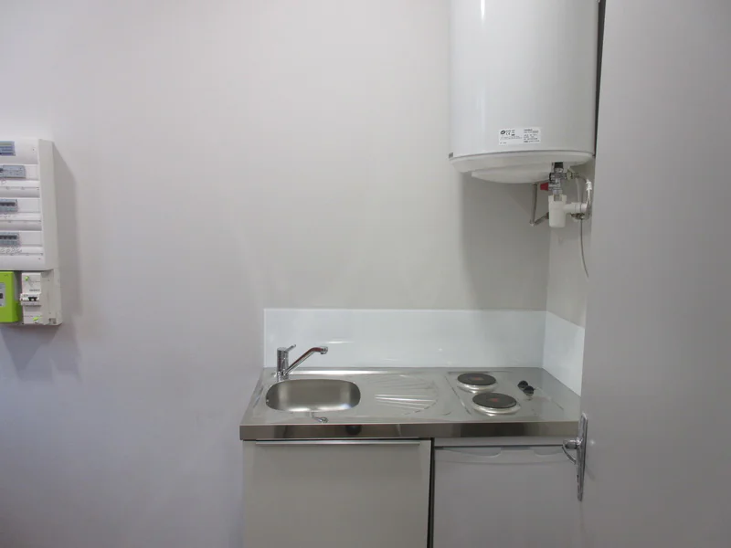Bureau à louer à Rodez (12000) - photo 10