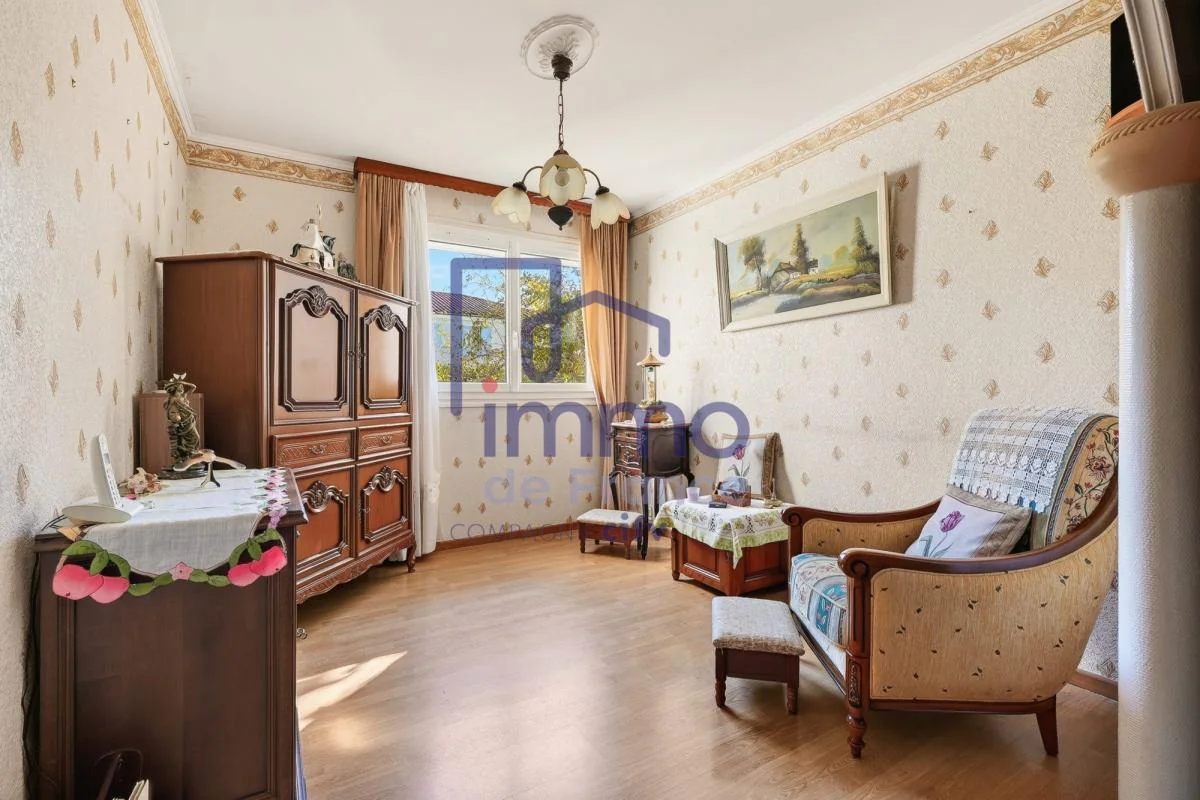 Appartement 6 pièces à vendre à Saint-Priest (69800) - photo 6