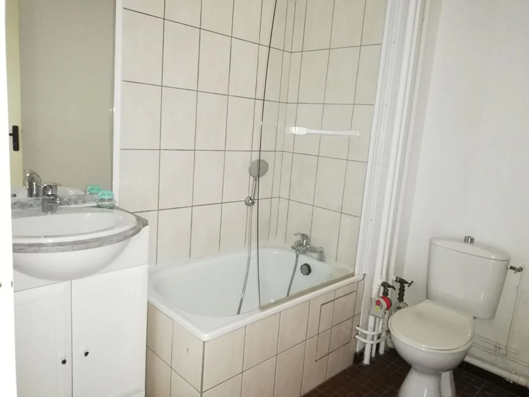 Appartement 1 pièce à louer à Évreux (27000) - photo 4