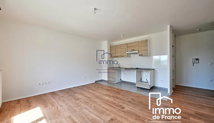 Appartement 3 pièces à vendre à Cergy (95800) - photo 1