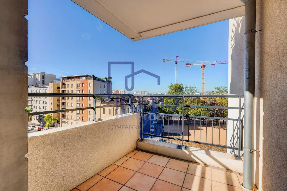 Appartement 4 pièces à vendre à Lyon (69008) - photo 8