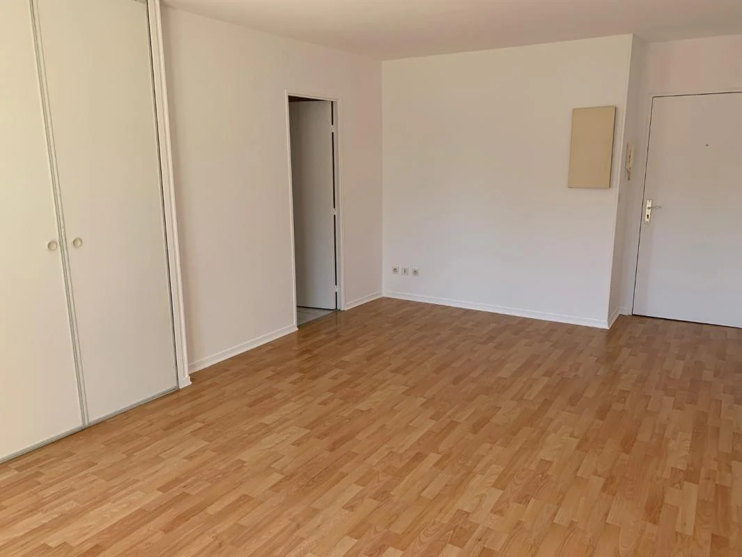 Appartement 2 pièces à louer à Chartres (28000) - photo 3