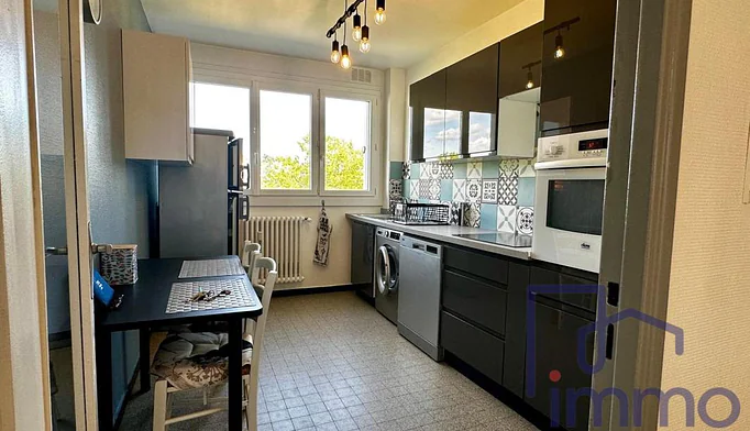 Appartement 4 pièces à vendre à Saint-Étienne (42100) - photo 3