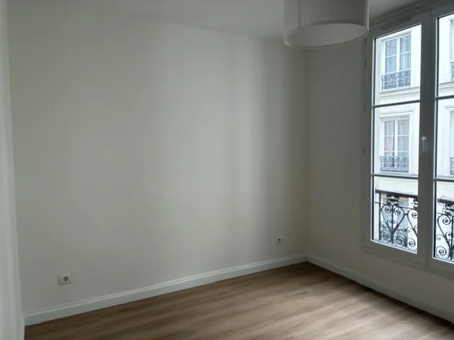 Appartement 5 pièces à louer à Paris (75009) - photo 11