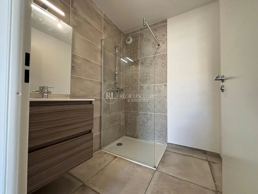Appartement 5 pièces à louer à Lyon (69008) - photo 12