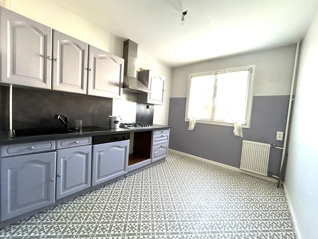 Appartement 5 pièces à vendre à Vénissieux (69200) - photo 4