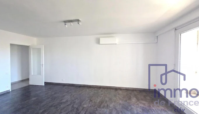 Appartement 5 pièces à vendre à Saint-Étienne (42000) - photo 9