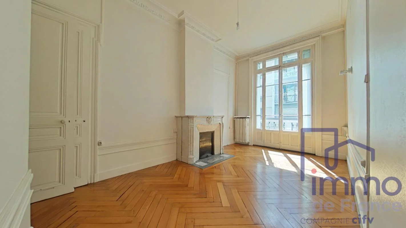 Appartement 4 pièces à vendre à Saint-Étienne (42000) - photo 6