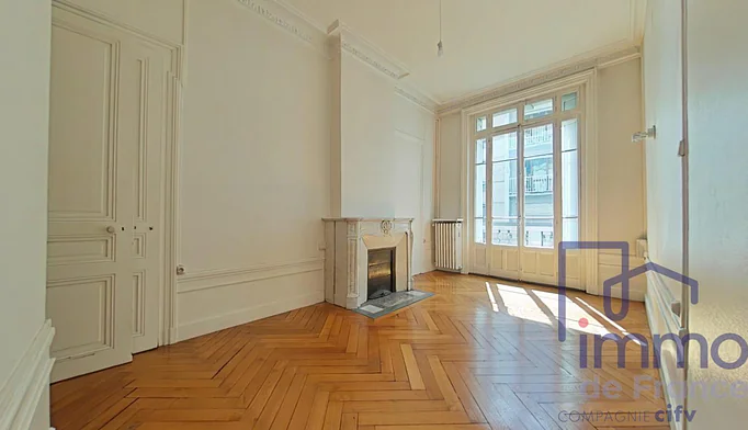 Appartement 4 pièces à vendre à Saint-Étienne (42000) - photo 6