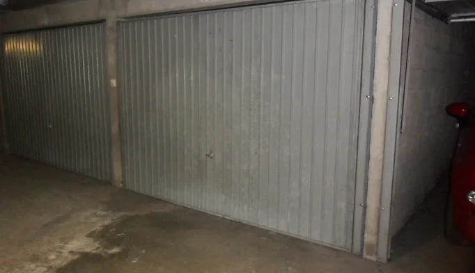 Parking / Box à louer à Mâcon (71000) - photo 1