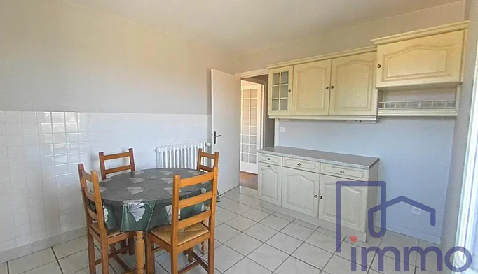 Maison 6 pièces à vendre à Blavozy (43700) - photo 10
