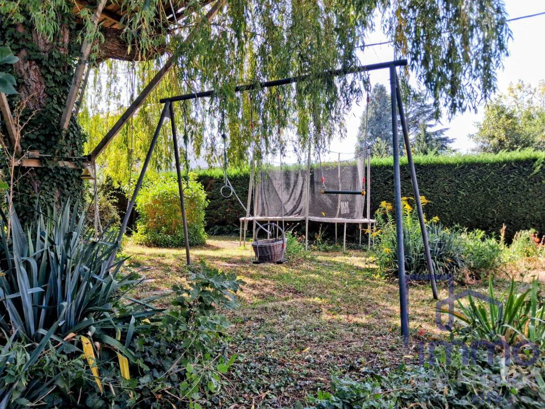 Maison 8 pièces à vendre au Puy-en-Velay (43000) - photo 2