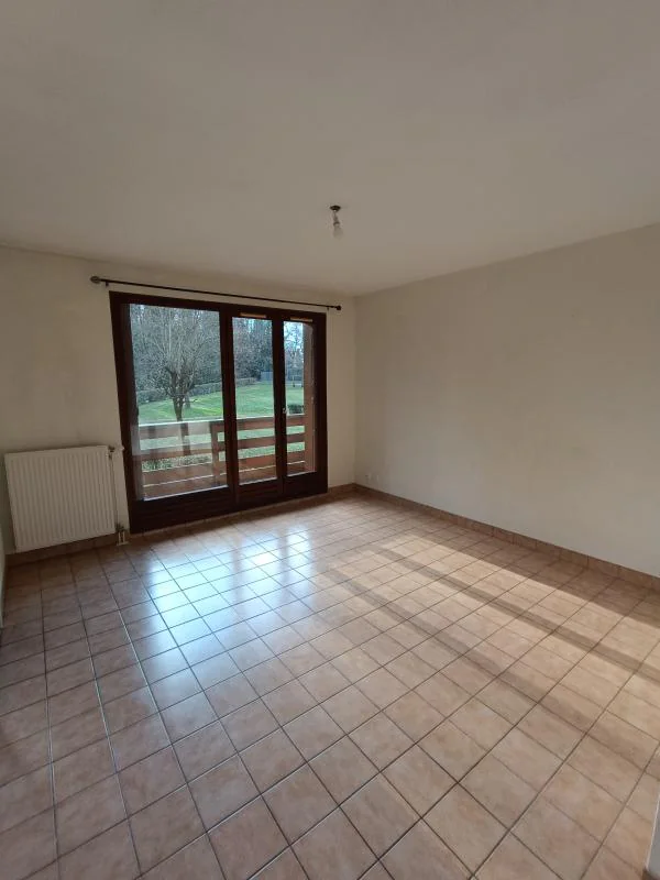Appartement 2 pièces à louer à Motte-Servolex (73290) - photo 2