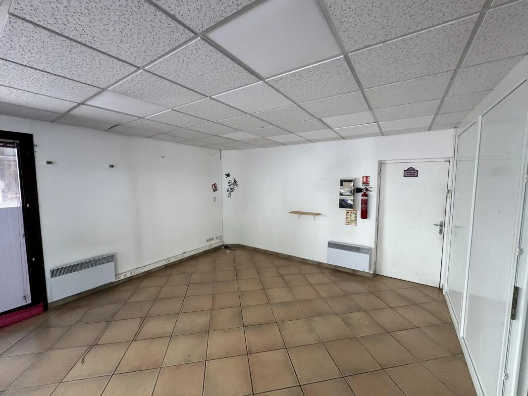 Bureau à louer à Rodez (12000) - photo 5