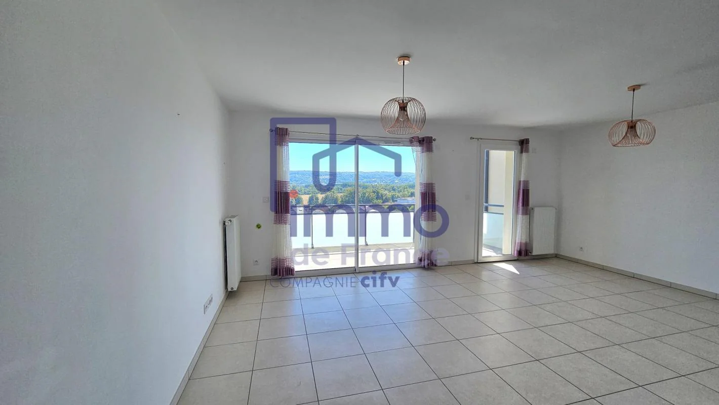 Appartement 3 pièces à vendre à Isle-d'Abeau (38080) - photo 2