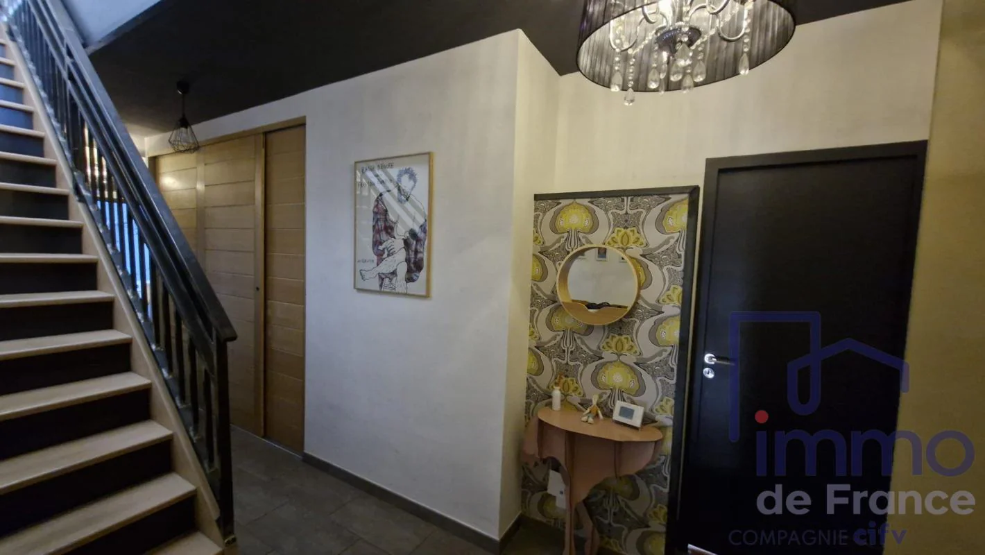Appartement 6 pièces à vendre à Saint-Étienne (42000) - photo 11