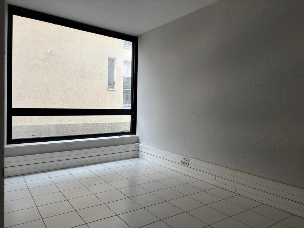 Bureau à vendre à Romans-sur-Isère (26100) - photo 5