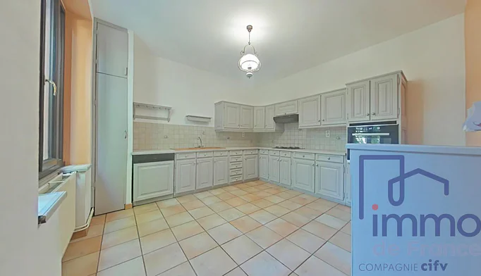 Maison 6 pièces à vendre à Rive-de-Gier (42800) - photo 2