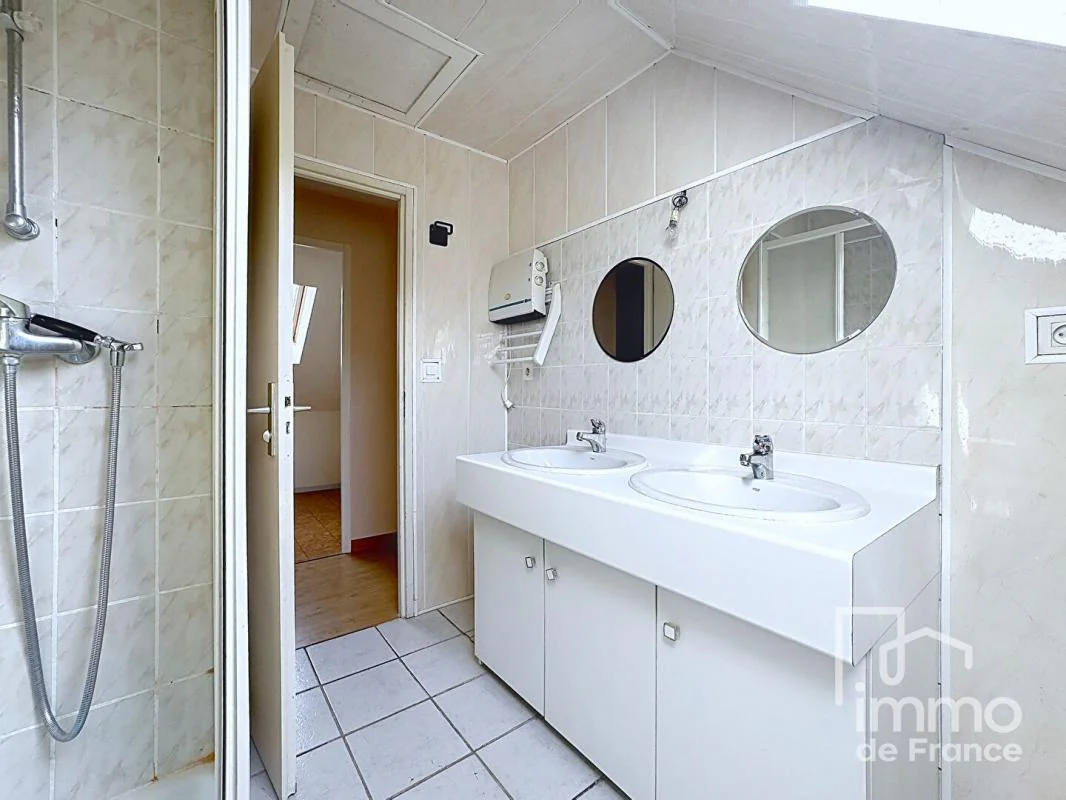 Maison 6 pièces à vendre à Léaz (01200) - photo 12