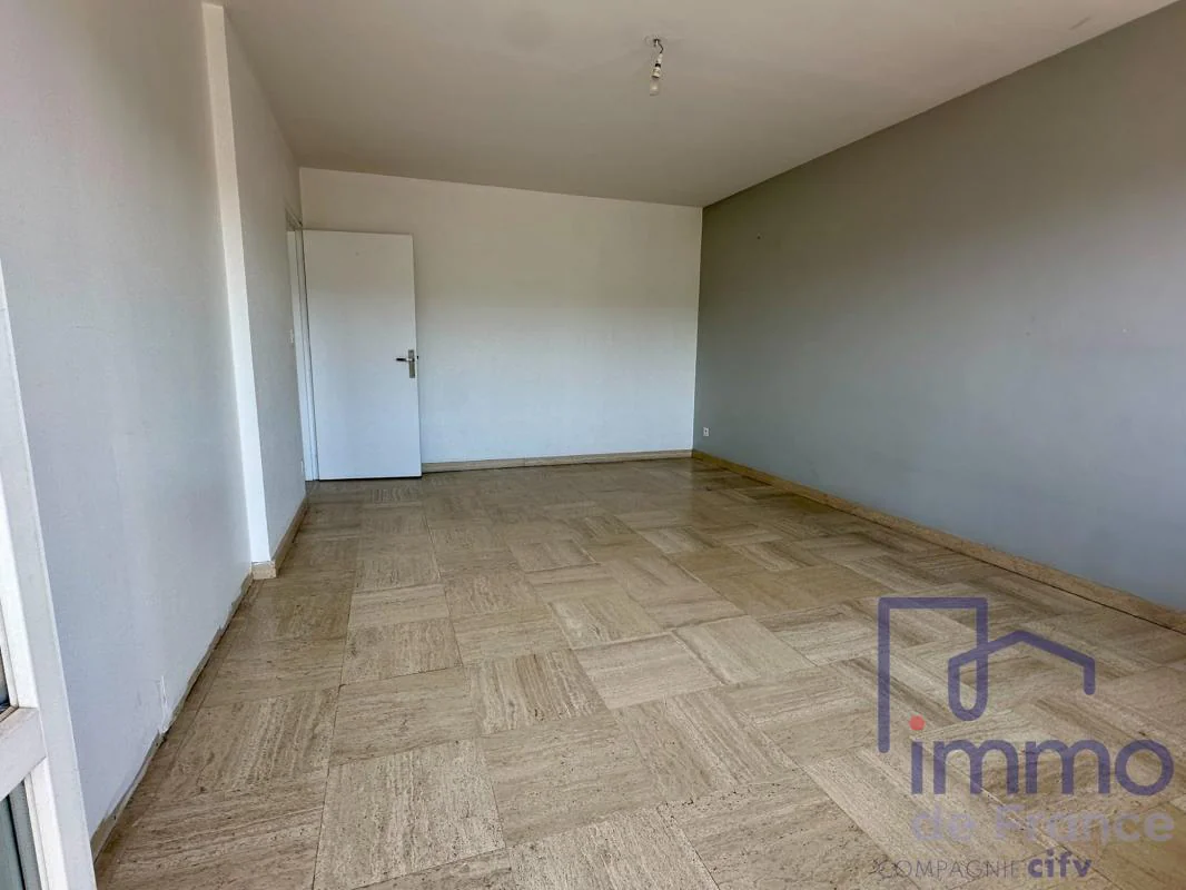 Appartement 4 pièces à vendre à Saint-Étienne (42100) - photo 7