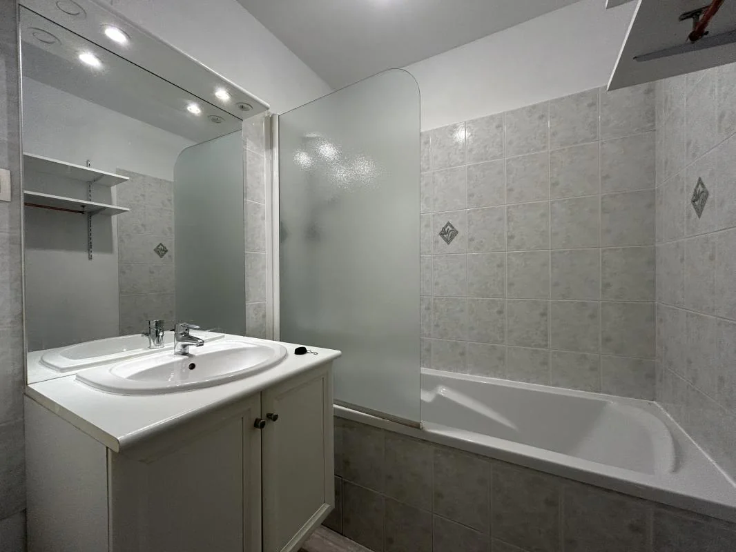 Appartement 3 pièces à louer à Aix-les-Bains (73100) - photo 4