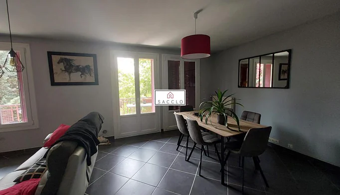 Appartement 4 pièces à vendre à Troyes (10000) - photo 2