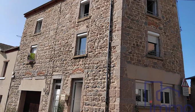 Appartement 2 pièces à vendre à Panissières (42360) - photo 1