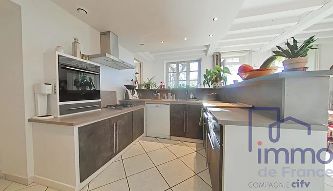 Maison 6 pièces à vendre à Saint-Priest-en-Jarez (42270) - photo 5