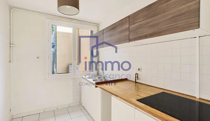 Appartement 3 pièces à vendre à Lyon (69008) - photo 3