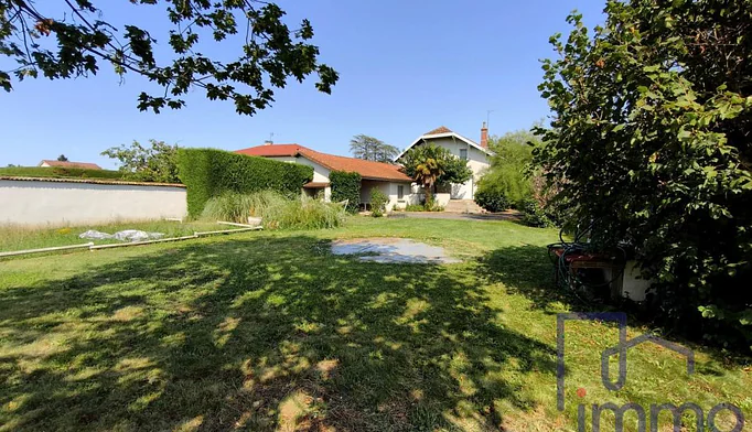 Maison 8 pièces à vendre à Saint-Cyprien (42160) - photo 4