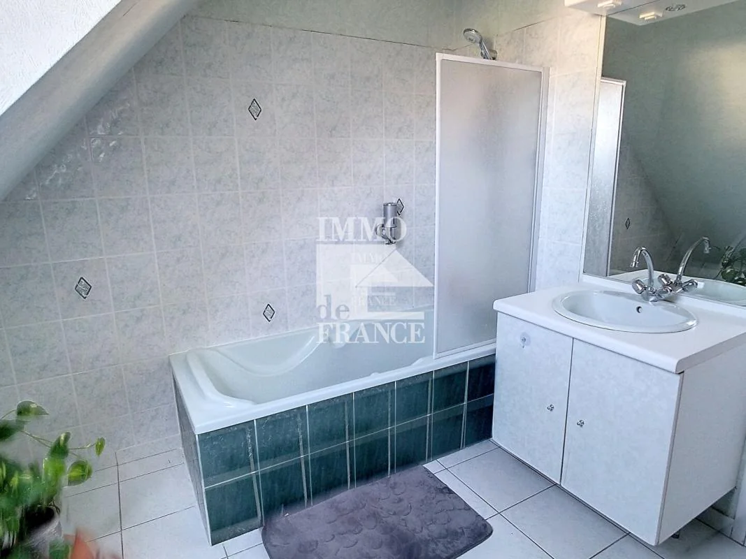 Maison 5 pièces à louer à Huisserie (53970) - photo 3