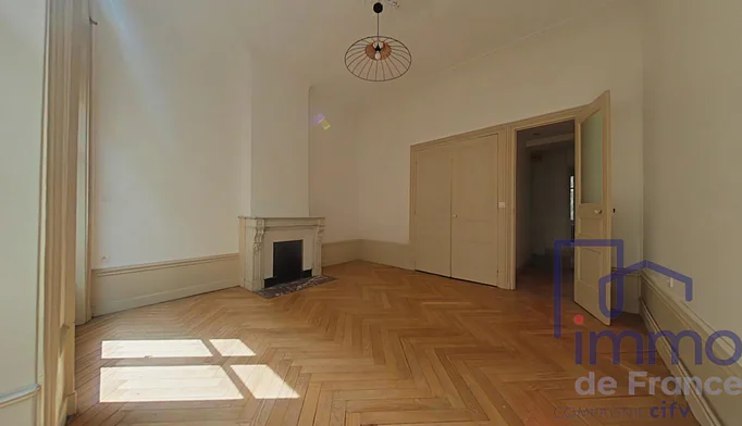 Appartement 4 pièces à vendre à Saint-Étienne (42000) - photo 3