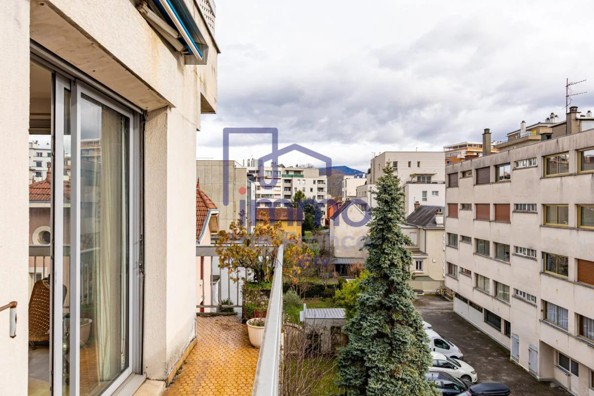 Appartement 6 pièces à vendre à Grenoble (38100) - photo 2