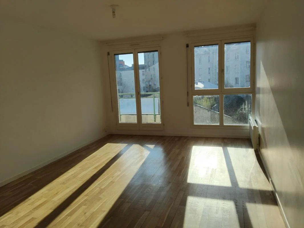 Appartement 4 pièces à louer à Lyon (69007) - photo 2