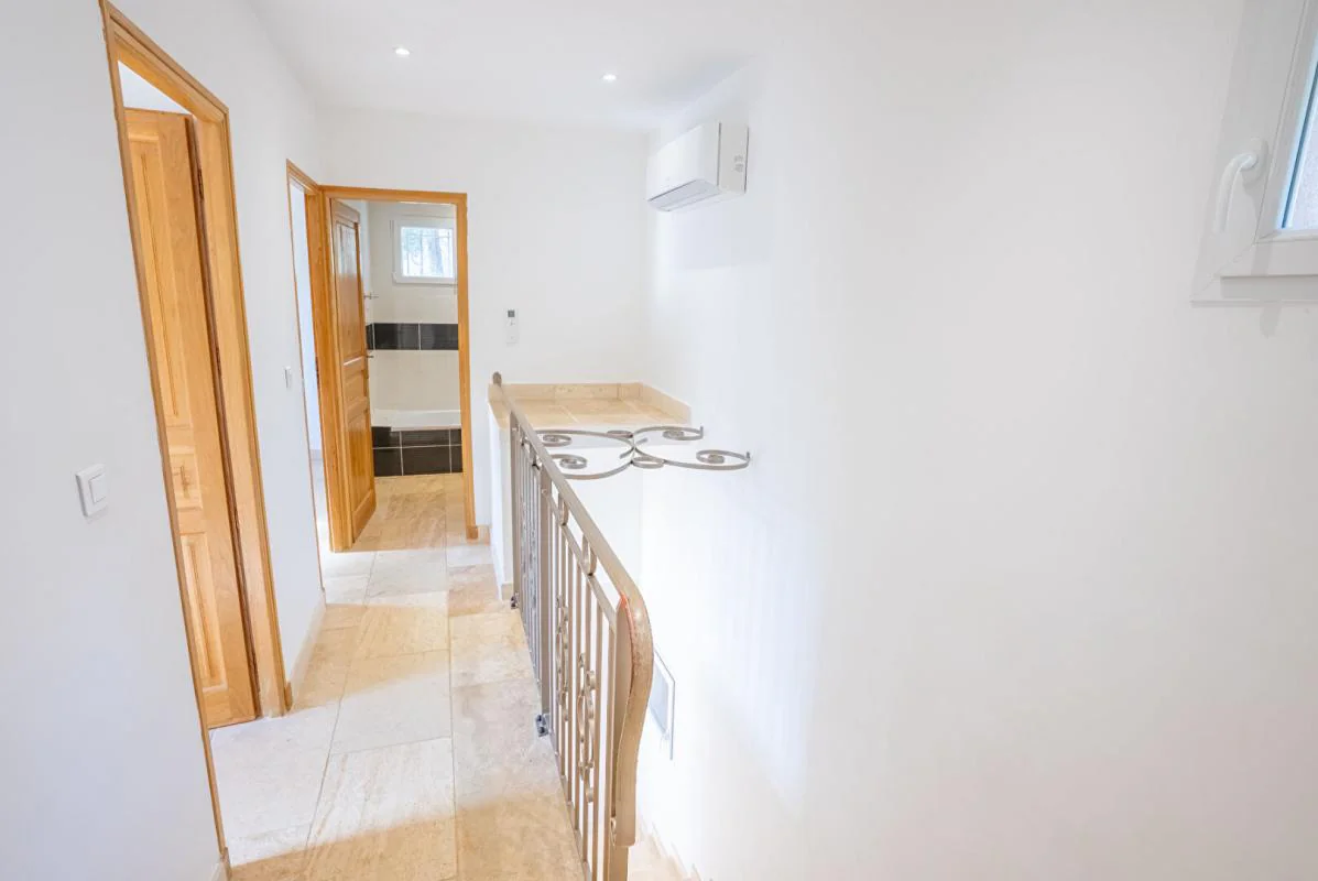 Maison 6 pièces à vendre à Valette-du-Var (83160) - photo 12