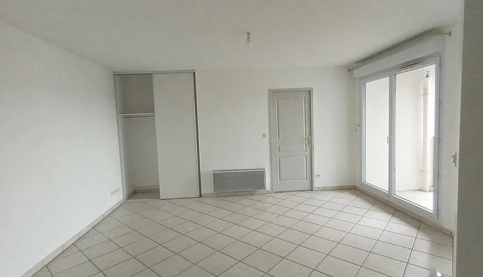 Appartement 2 pièces à louer à Villefranche-sur-Saône (69400) - photo 3
