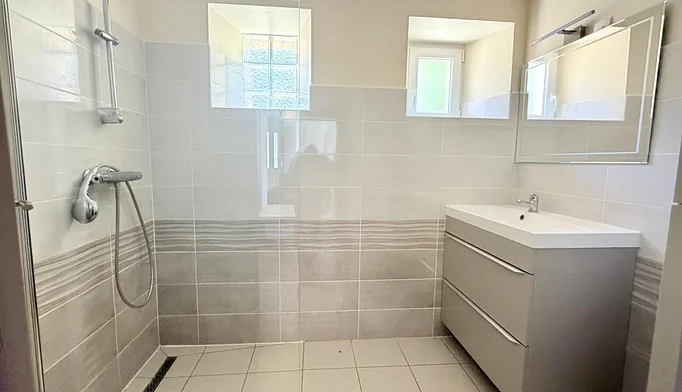 Maison 5 pièces à louer au Bas Ségala (12200) - photo 8
