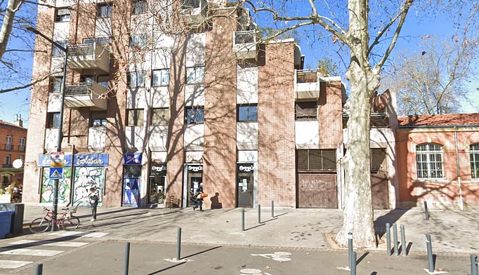 Parking / Box à louer à Toulouse (31000) - photo 1