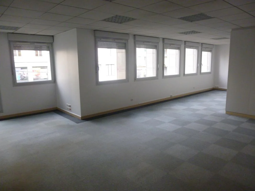 Bureau à louer à Lyon (69006) - photo 2