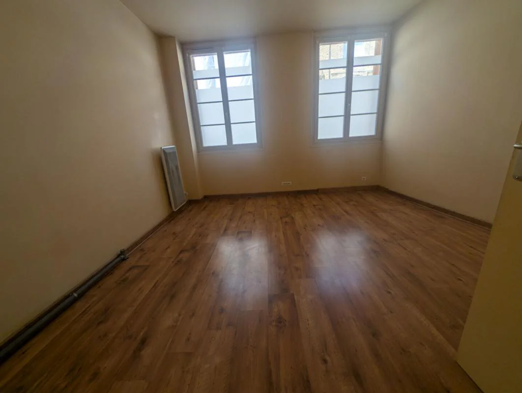 Appartement 1 pièce à louer à Dieppe (76200) - photo 1