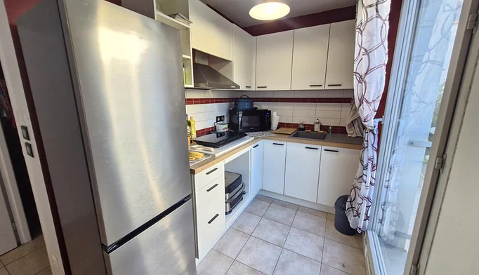 Appartement 2 pièces à louer à Bourgoin-Jallieu (38300) - photo 2
