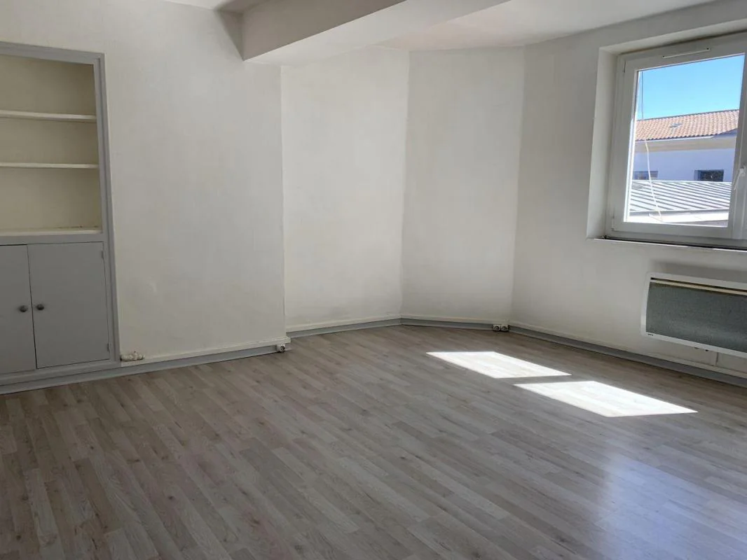 Appartement 2 pièces à louer à Valence (26000) - photo 1